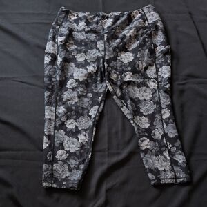 🎵Floral Print Yoga Pants, Size 3X?🎵